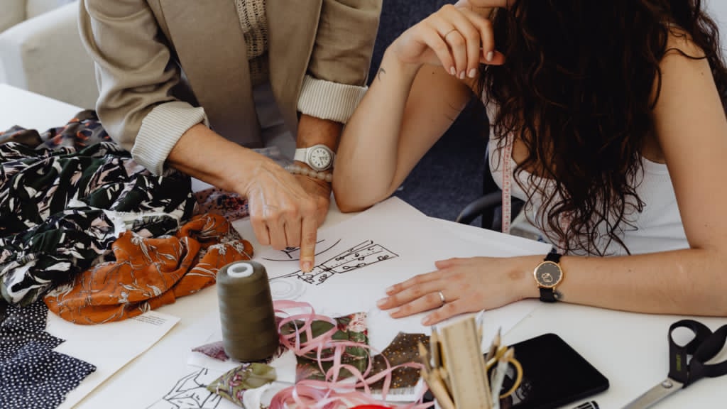 Experienced Women’s Clothing Manufacturer for Trend-Driven Apparel